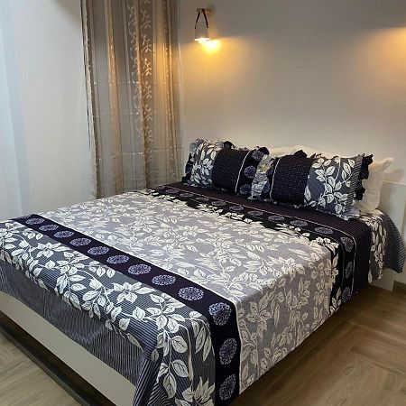 Lovely Apartment Near Beach Flic en Flac Exterior photo